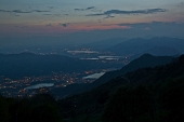 In giornata salita al PIZZO SALINA dalla Valsanguigno, partendo da Valgoglio e la sera tramonto al PERTUS il 1 maggio 2011 - FOTOGALLERY